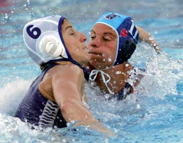 Δύσκολη αποστολή της Γλυφάδας στον Πειραιά, έυκολο έργο για ΝΟΒ και Ολυμπιακό