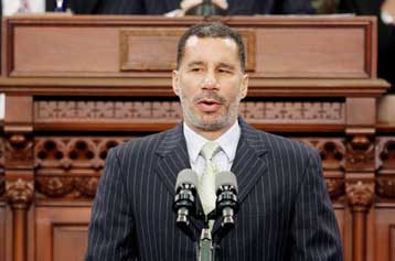 Χρήση κοκαΐνης και μαριχουάνας παραδέχθηκε ο νέος κυβερνήτης της Νέας Υόρκης