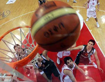 Μετά 22 χρόνια αντίπαλοι ξανά οι δύο «αιώνιοι» με στόχο το τρόπαιο