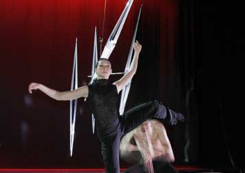 Μόνιμη συνεργασία του Netherlands Dance Theater με το Μέγαρο Μουσικής Αθηνών