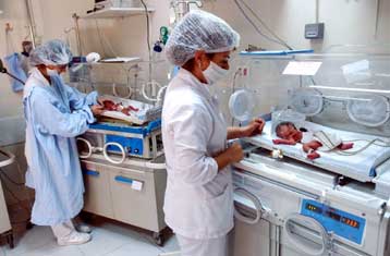 Μακροπρόθεσμα τα προβλήματα υγείας για τα πρόωρα βρέφη