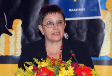 Έλλειψη πολιτικής αντισεισμικής προστασίας καταλογίζει σε ΠΑΣΟΚ και ΝΔ η Αλ.Παπαρήγα