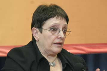 Αγρια πολιτική της ΝΔ και ψεύτικη αντιπολίτευση από ΠΑΣΟΚ, ΣΥΡΙΖΑ καταγγέλλει το ΚΚΕ