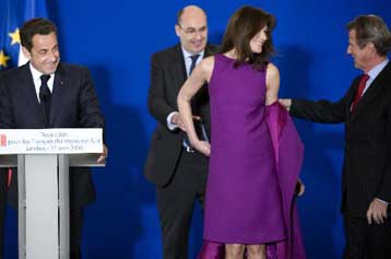 Σε συμφωνίες για στενότερη συνεργασία κατέληξαν Σαρκοζί- Μπράουν