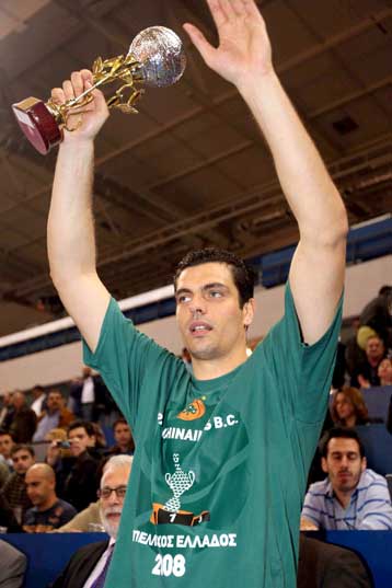 Πολύ κοντά στην ανανέωση του συμβολαίου του ο Τσαρτσαρής