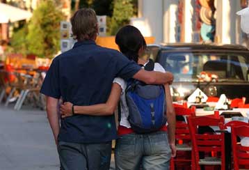 Αντίθετη με το Σύμφωνο Ελεύθερης Συμβίωσης η Καθολική Ιεραρχία