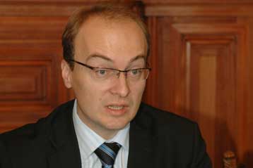 Τα Σκόπια θεωρούν την τελευταία πρόταση Νίμιτς «ως τελική»