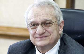 Υπό εξέταση η επέκταση του συμφώνου συμβίωσης σε ομόφυλα ζευγάρια