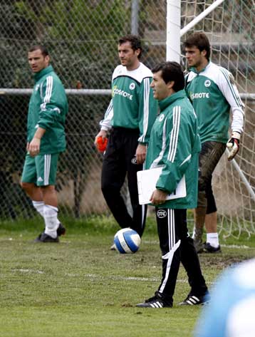 Έμφαση στο τελείωμα των φάσεων έδωσε ο Πεσέιρο εν όψει Πανιωνίου