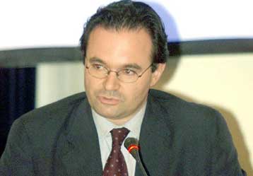 Ο Γιώργος Παπακωνσταντίνου νέος εκπρόσωπος Τύπου του ΠΑΣΟΚ