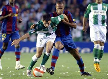 Η Μπέτις έφερε… ανάποδα την Μπαρτσελόνα και κάτω από τη Βιγιαρεάλ