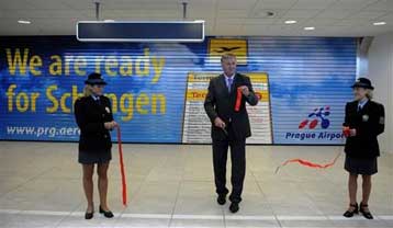 Αλλες οκτώ χώρες εντάχθηκαν την Κυριακή στη ζώνη Σένγκεν