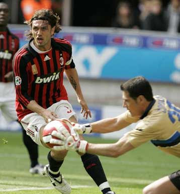 Η Αταλάντα σκόρπισε τις ελπίδες της Μίλαν μέσα στο Σαν Σίρο