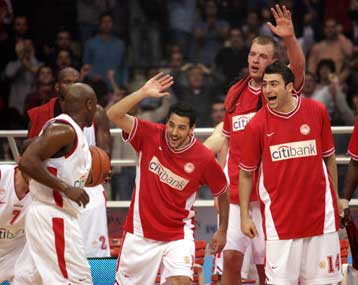 Πρώτη «μάχη» του Ολυμπιακού με την ΤΣΣΚΑ