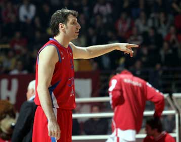 «Το πρώτο ματς είναι το πιο σημαντικό» δήλωσε ο Παπαλουκάς ενόψει Ολυμπιακού