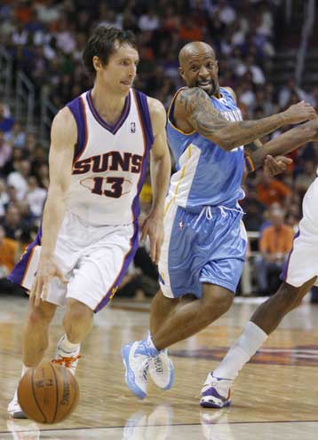 «Βροχή» τα καλάθια στη νίκη των Σανς επί των Νάγκετς με 132-117