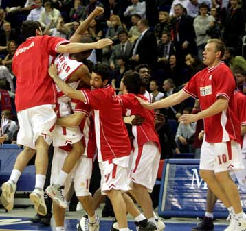 Έκανε… Γκριρ μέσα στη Μόσχα ο Ολυμπιακός και ονειρεύεται πρόκριση