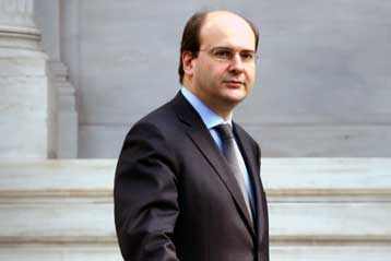 Συντονιστικό μηχανισμό για την οδική ασφάλεια σχεδιάζει το υπουργείο Μεταφορών