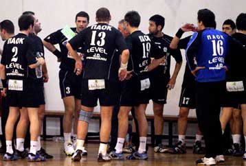 Οριστικά τρίτος ο ΠΑΟΚ μετά την ήττα του 33-27 από τον Ιωνικό ΝΦ