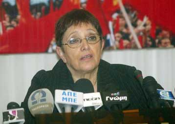 Δειλό το βέτο στην ένταξη της ΠΓΔΜ στο ΝΑΤΟ, σχολίασε η Αλ.Παπαρήγα