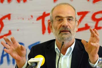 Θα πανηγυρίσουμε όταν λυθεί το πρόβλημα της ονομασίας, δηλώνει ο Αλ.Αλαβάνος