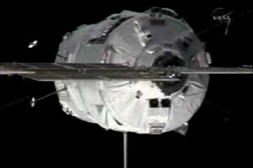 Ευρωπαϊκό μεταγωγικό φτάνει για πρώτη φορά στον Διεθνή Διαστημικό Σταθμό