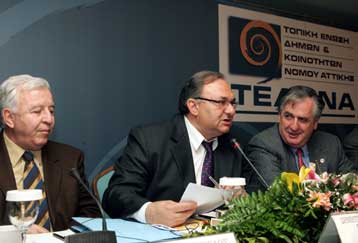 Με νέο γύρο κινητοποιήσεων απειλούν οι δήμοι, λόγω των «εκρηκτικών» προβλημάτων