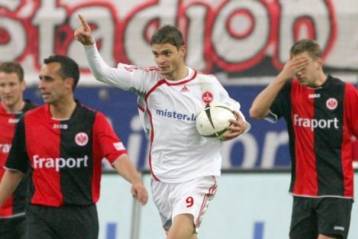 Βαθιές ανάσες για Νυρεμβέργη και Αρμίνια χάρη σε Χαριστέα και Καμπάνταη