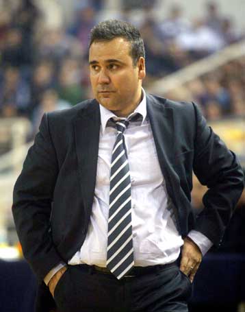 Παρελθόν αποτελεί από τον ΠΑΟΚ ο Φλεβαράκης, ο Κόρφας στη θέση του