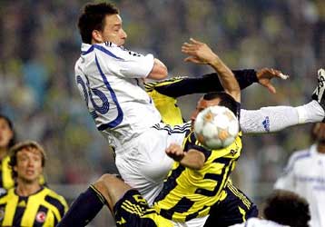 Βγαίνουν τα δύο πρώτα εισιτήρια για τα ημιτελικά