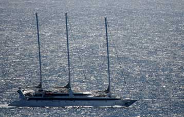 Σε επαφή με τους πειρατές η Γαλλία για την απελευθέρωση των ομήρων του γιοτ