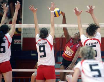 Στα ημιτελικά Μαρκόπουλο και Ολυμπιακός αποκλείοντας Πανελλήνιο και Πανιώνιο