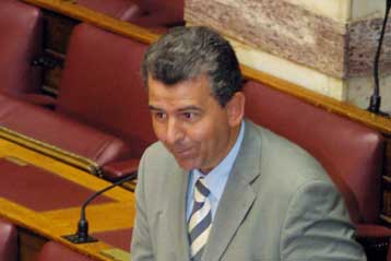 Κόντρα κυβέρνησης – αντιπολίτευσης στη Βουλή για τους χώρους πρασίνου