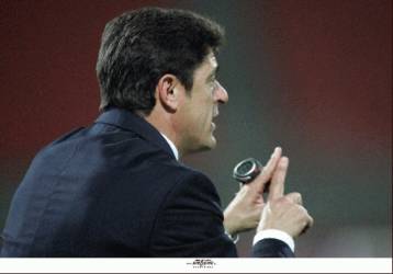 Και με τη… βούλα η παραμονή του Πεντράθα στον πάγκο του Ηρακλή