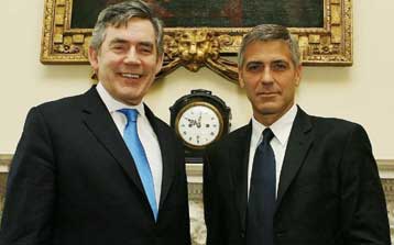 Τον Γκ.Μπράουν επισκέφθηκε ο Τζ.Κλούνι για την κρίση στο Νταρφούρ