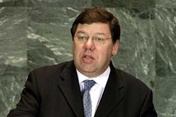 Ο Μπράιαν Κόουεν στην ηγεσία του κυβερνώντος κόμματος της Ιρλανδίας