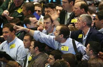 Τα 112 δολάρια ξεπέρασε η τιμή του πετρελαίου σημειώνοντας νέο ρεκόρ