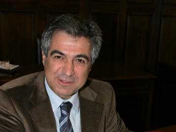 Διαβλητές διαδικασίες καταγγέλλει το ΠΑΣΟΚ στις εξετάσεις για πρόσληψη πυροσβεστών