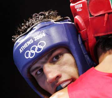 Γαζής, Μπερδέσης και Παυλίδης στα ημιτελικά του προολυμπιακού της Νίκαιας