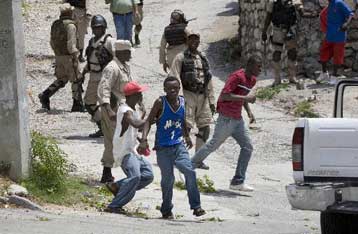 Επεκτείνονται οι ταραχές στην Αϊτή με αφορμή τις τιμές των τροφίμων