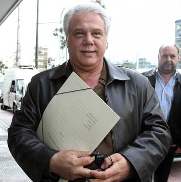 Κατά των Κινέζων στρέφεται ο Ιακώβου μετά το πόρισμα για το e-mail