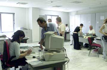 Αύξηση της ηλεκτρονικής υποβολής δηλώσεων δείχνουν τα πρώτα στοιχεία