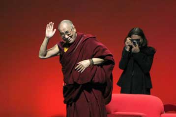 «Όχι» στο μποϊκοτάζ των Ολυμπιακών Αγώνων λέει ο Δαλάι Λάμα