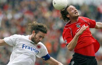 Καταγιστική Βέρντερ 5-1 τη Σάλκε και απρόσμενη ήττα του Αμβούργου