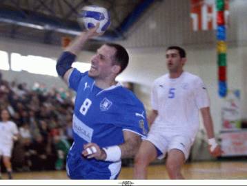 Δούκας όνομα και… πράγμα στην Κυψέλη με ηγέτη τον Μουντζουρίδη