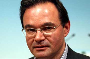 Σε πολιτική εξόρμηση στην περιφέρεια και το Λεκανοπέδιο τα στελέχη του ΠΑΣΟΚ