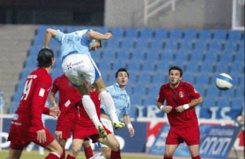 Δέχθηκε πέντε… ροπαλιές και αποχαιρέτησε η Καλαμαριά