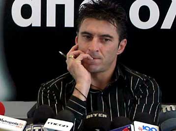 Αποχωρώ εφόσον δεν πείσω τον κόσμο, ξεκαθαρίζει ο Θ. Ζαγοράκης