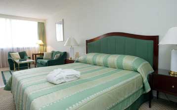 Πτώση της μέσης πληρότητας των ξενοδοχείων 5 και 2 αστέρων το Φεβρουάριο