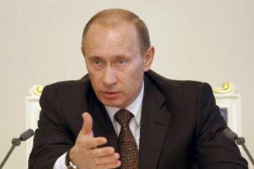 Στη Λιβύη την Τετάρτη ο Πούτιν με εξοπλιστικά συμβόλαια και ενέργεια στη… βαλίτσα